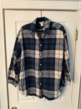 Women’s H&M Blue Plaid oversized Button-Up Shirt/Jacket/Shacket all cotton sz M